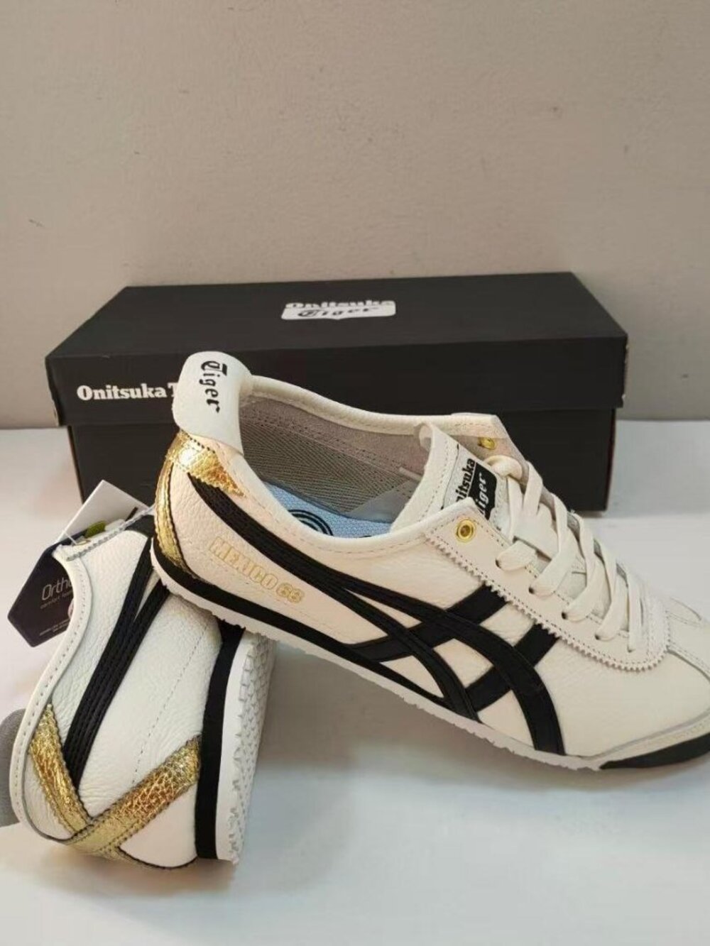 Onitsuka Tiger Mexico 66 White Black Gold Low Top Casual Sneakers Women - Picture 3 of 6